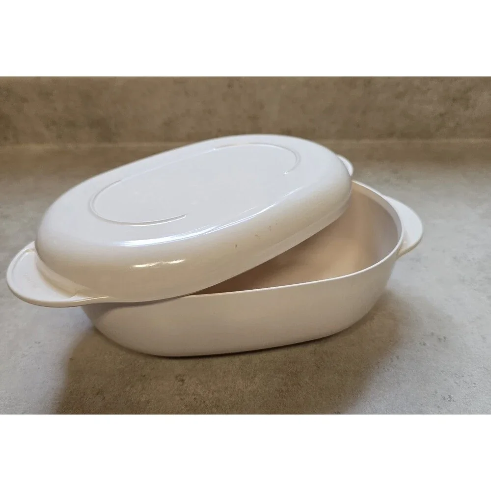 Vtg Tupperware Almond Oval Steamer Casserole Dish Lid Micro-Cookware 35 oz 1L